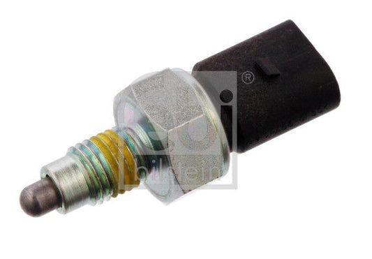 02K 945 415G SWITCH REVERSE MAN MK V / CADDY # METZGER AUTOTEILE 0912027